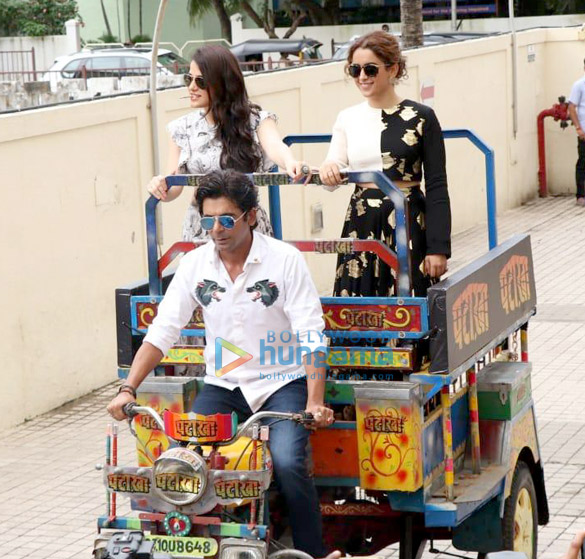 celebs grace the launch of the song balma from the film pataakha 3