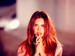 Esha Gupta urges Bollywood, friends and fans to spread awareness and get actively involved in the Kerala flood relief fund