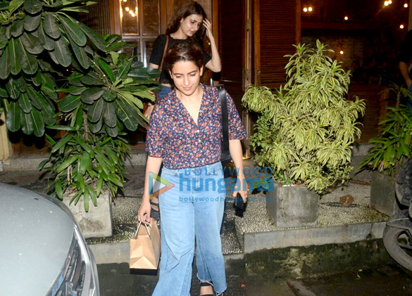 fatima sana shaikh and sanya malhotra spotted after a salon session in bandra 2
