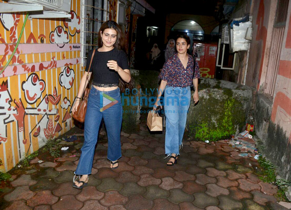 fatima sana shaikh and sanya malhotra spotted after a salon session in bandra 6