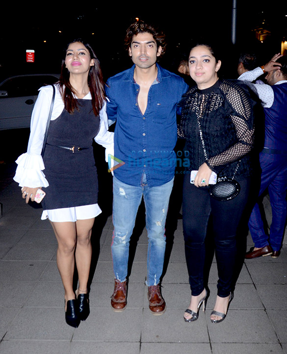 gurmeet choudhary snapped with wife at bkc 2
