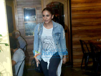Huma Qureshi and Mrunal Thakur snapped at Farmers' Cafe in Bandra