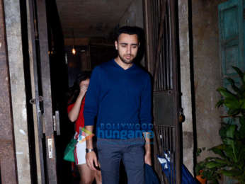 Imran Khan snapped at Pali Bhavan in Bandra