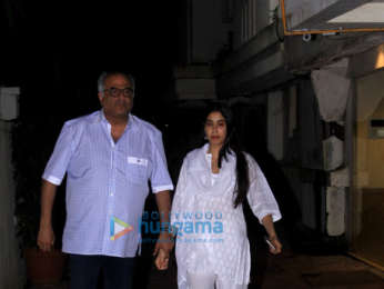 Janhvi Kapoor, Khushi Kapoor and Boney Kapoor spotted at Arjun Kapoor's residence in Juhu