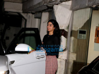 Janhvi Kapoor, Khushi Kapoor and Boney Kapoor spotted at Arjun Kapoor's residence in Juhu