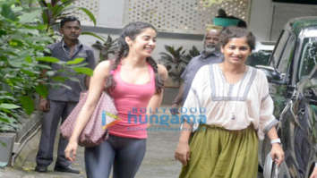 Janhvi Kapoor snapped outside Gauri Shinde’s office in Bandra