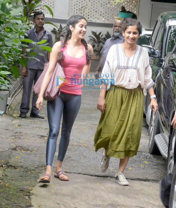 Janhvi Kapoor snapped outside Gauri Shinde’s office in Bandra Janhvi Kapoor snapped outside Gauri Shinde’s office in Bandra