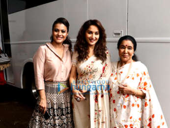 Kajol and Madhuri Dixit snapped on the sets of Dance Deewane
