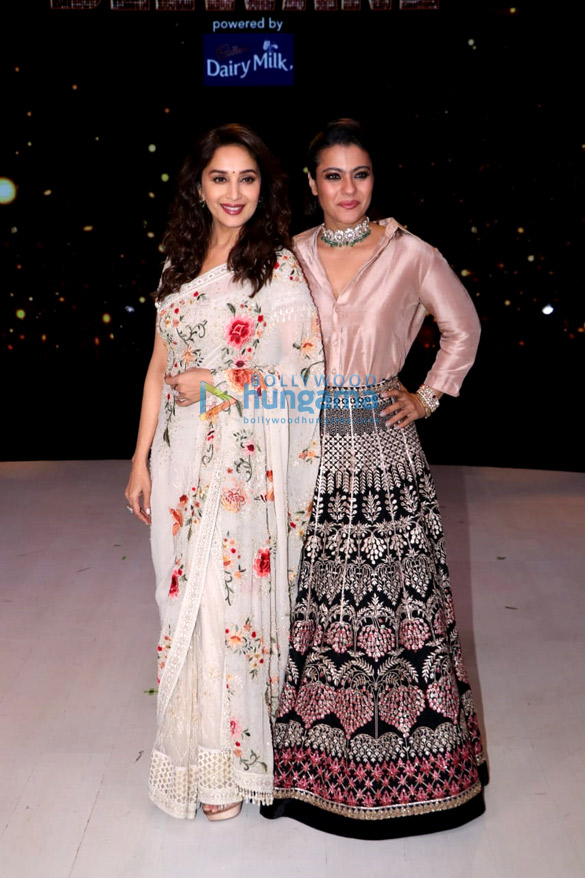 kajol and madhuri dixit snapped on the sets of dance deewane 005 2