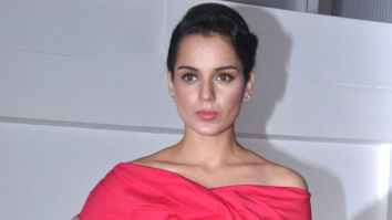 Kangana Ranaut takes over as DIRECTOR of Manikarnika? (Read statement)