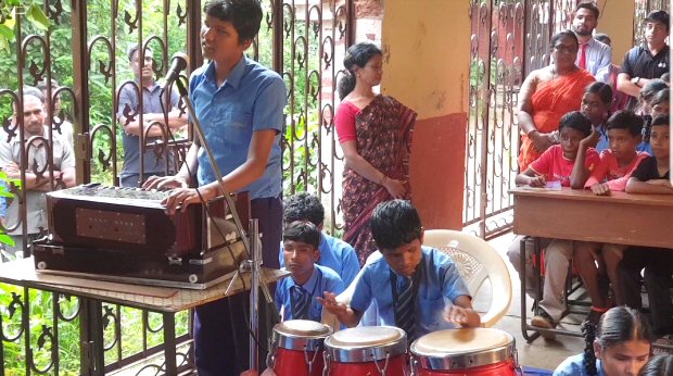 Kizie Aur Manny: Sushant Singh Rajput fulfills the dream of a visually impaired kid