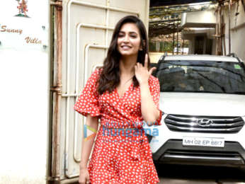 Kriti Kharbanda spotted at Sunny Super Sound in Juhu