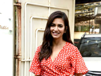 Kriti Kharbanda spotted at Sunny Super Sound in Juhu