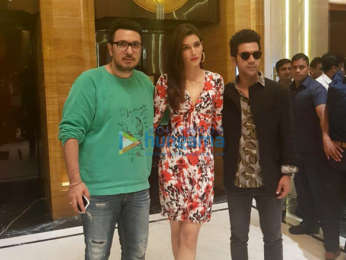 Kriti Sanon, Rajkummar Rao launch Stree song 'Aao Kabhi Haveli Pe' in Delhi