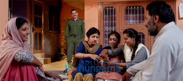 paltan 001 2