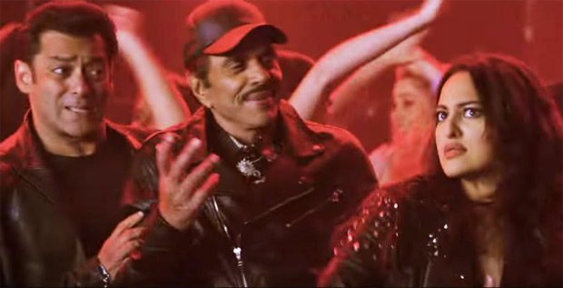 RAFTA RAFTA medley: 5 SIZZLING moments of Salman Khan, Dharmendra, Rekha, Shatrughan Sinha, Sonakshi Sinha, Sunny Deol and Bobby Deol together from the song which are unmissable