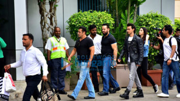 Salman Khan, Aayush Sharma, Warina Hussain and others snapped at the Kalina airport