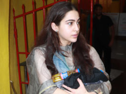 Sara Ali Khan Showing her KINDNESS at Temple at JUHU