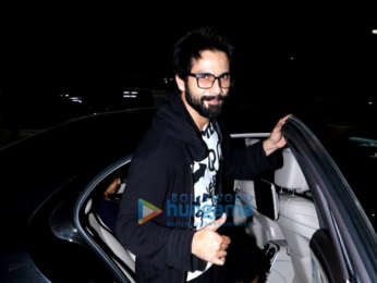 Shahid Kapoor and Mira Rajput spotted after watching Gold at PVR Icon in Andheri