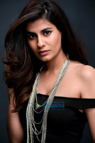 Celebrity Photo Of Shreya Dhanwanthary