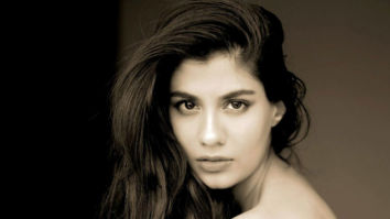 Celeb Wallpapers Of Shreya Dhanwanthary