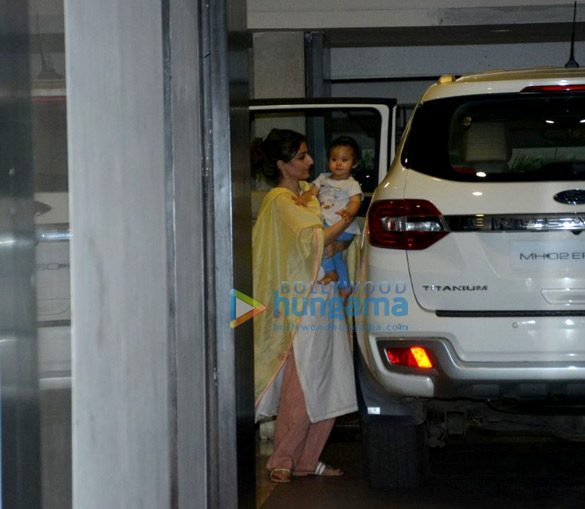Soha Ali Khan snapped with her daughter Innaya in Bandra