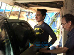 Sonakshi Sinha, Ileana D’Cruz and Warina Hussain spotted at the gym