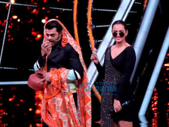 Sonakshi Sinha snapped on the sets of Indian Idol