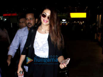 Ranbir Kapoor, Kareena Kapoor Khan, Sonal Chauhan and others snapped at the airport