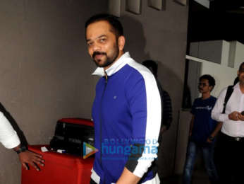 Ranbir Kapoor, Kareena Kapoor Khan, Sonal Chauhan and others snapped at the airport
