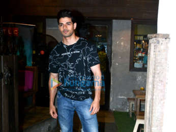 Sooraj Pancholi spotted at Hakim’s Aalim in Bandra