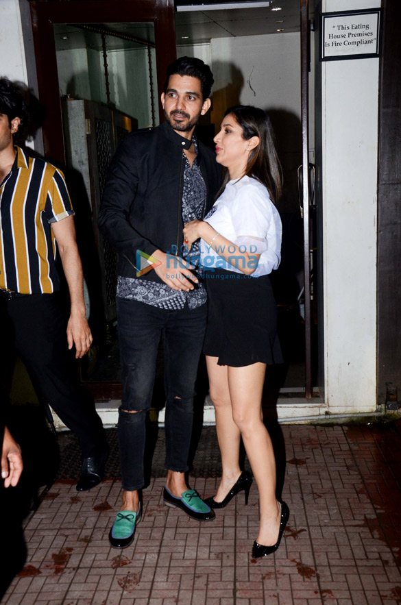 sophie choudry spotted at bastian in bandra 2