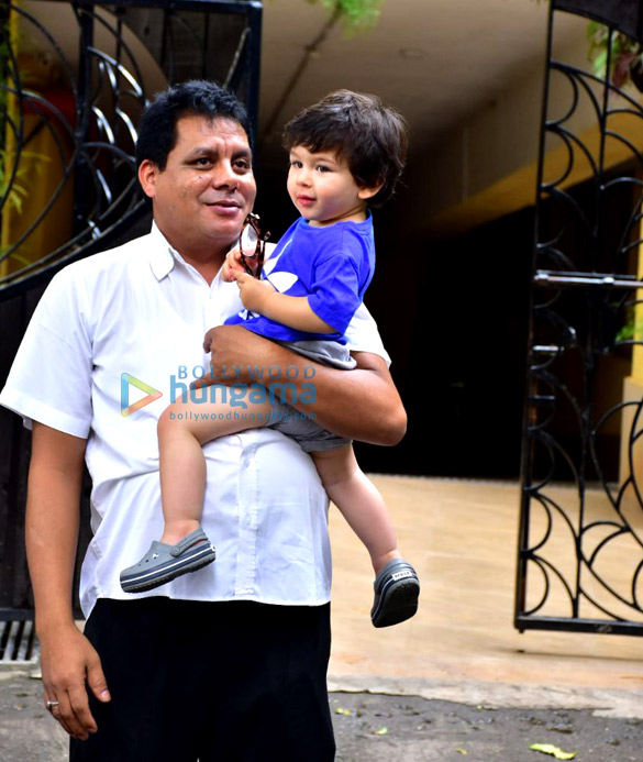 taimur ali khan snapped in bandra 4 8