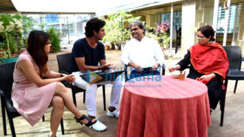 Vishal Bhardwaj, Arijit Singh and Sunil Grover snapped recording a song for ‘Pataakha’