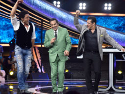 WATCH: Dharmendra does the HOOK STEP of Dabangg with Salman Khan and Bobby Deol on Dus Ka Dum