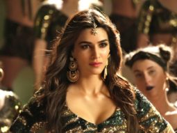 Watch: Kriti Sanon sizzles in ‘Aao Kabhi Haveli Pe’ from Stree