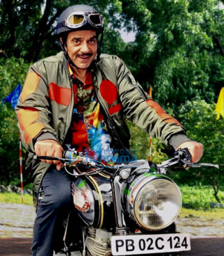 Movie Stills Of The Movie Yamla Pagla Deewana Phir Se