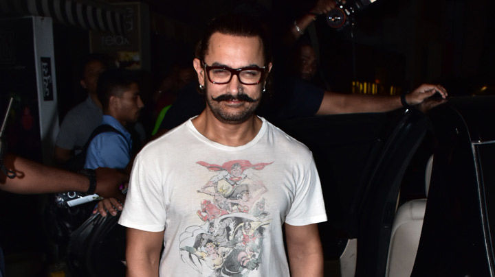 Aamir Khan spotted at Bandra