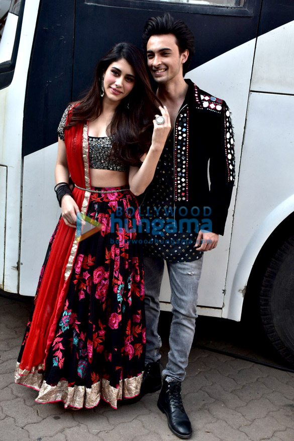Aayush Sharma and Warina Hussain snapped during LoveYatri promotions