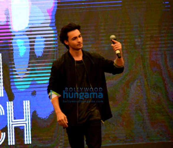 aayush sharma snapped at loveratri song launch 005 1