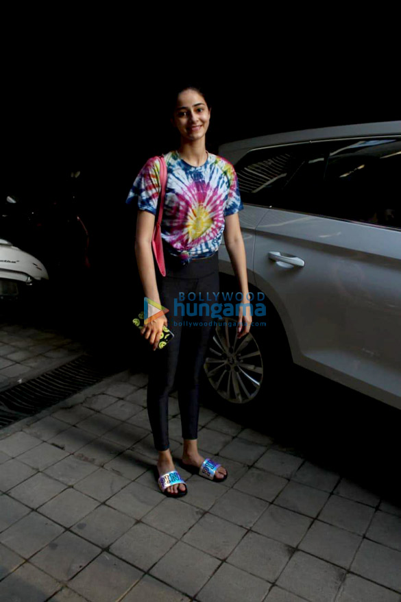 ananya pandey spotted at a dance class in andheri 2
