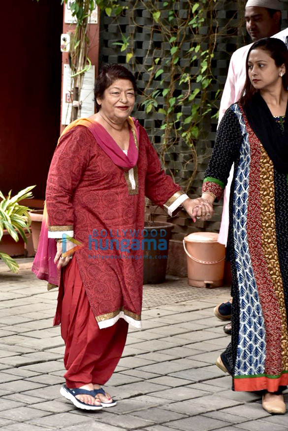 arbaaz khan and others snapped at arpita khans residence for ganpati 6