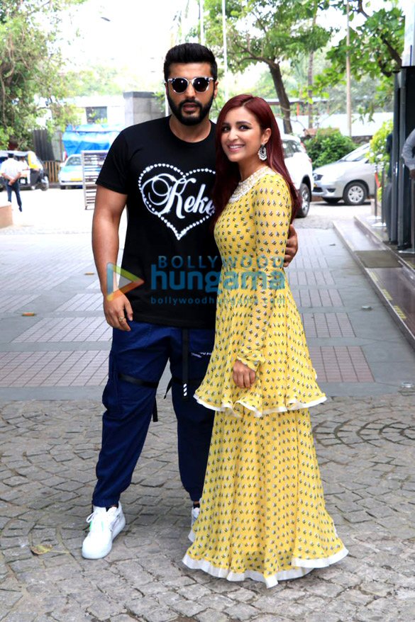 Arjun Kapoor and Parineeti Chopra snapped during Namaste England promotions Arjun Kapoor and Parineeti Chopra snapped during Namaste England promotions