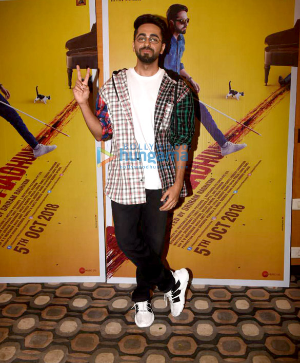 ayushmann khurrana snapped promoting his film andhadhun in andheri 2