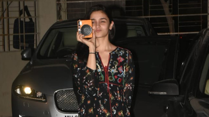 CHECK OUT: Alia Bhatt hosts birthday party for daddy Mahesh Bhatt