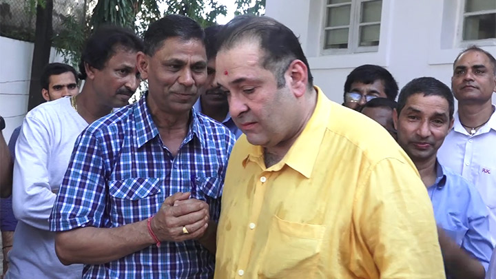 CHECK OUT: Kapoor family at R.K studio’s Ganpati celebrations