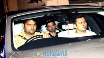 Hrithik Roshan spotted at Vikas Bahl’s office in Juhu