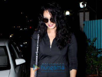 Huma Qureshi, Iulia Vantur and others spotted in Bandra