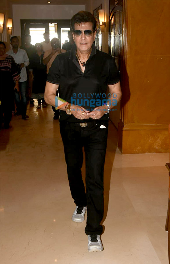 kajol snapped during helicopter eela promotions5