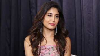 Kritika Kamra: “How is Shah Rukh Khan not ageing?” | RAPID FIRE | Aamir | Parineeti | Sonam